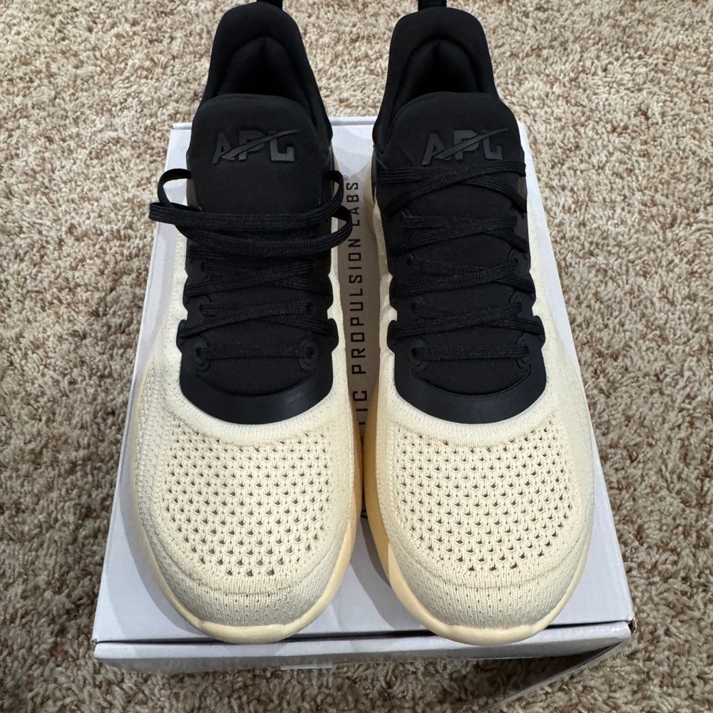 APL Men's Black and Cream Athletic Sneakers